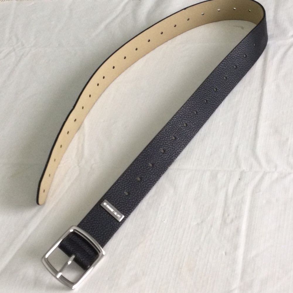 Steve Madden belt 40” L color brown NWOT